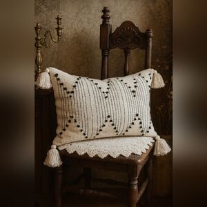 Cream Textured Tassel Pillow 12x20 – Black Woven Accents – Boho Farmhouse